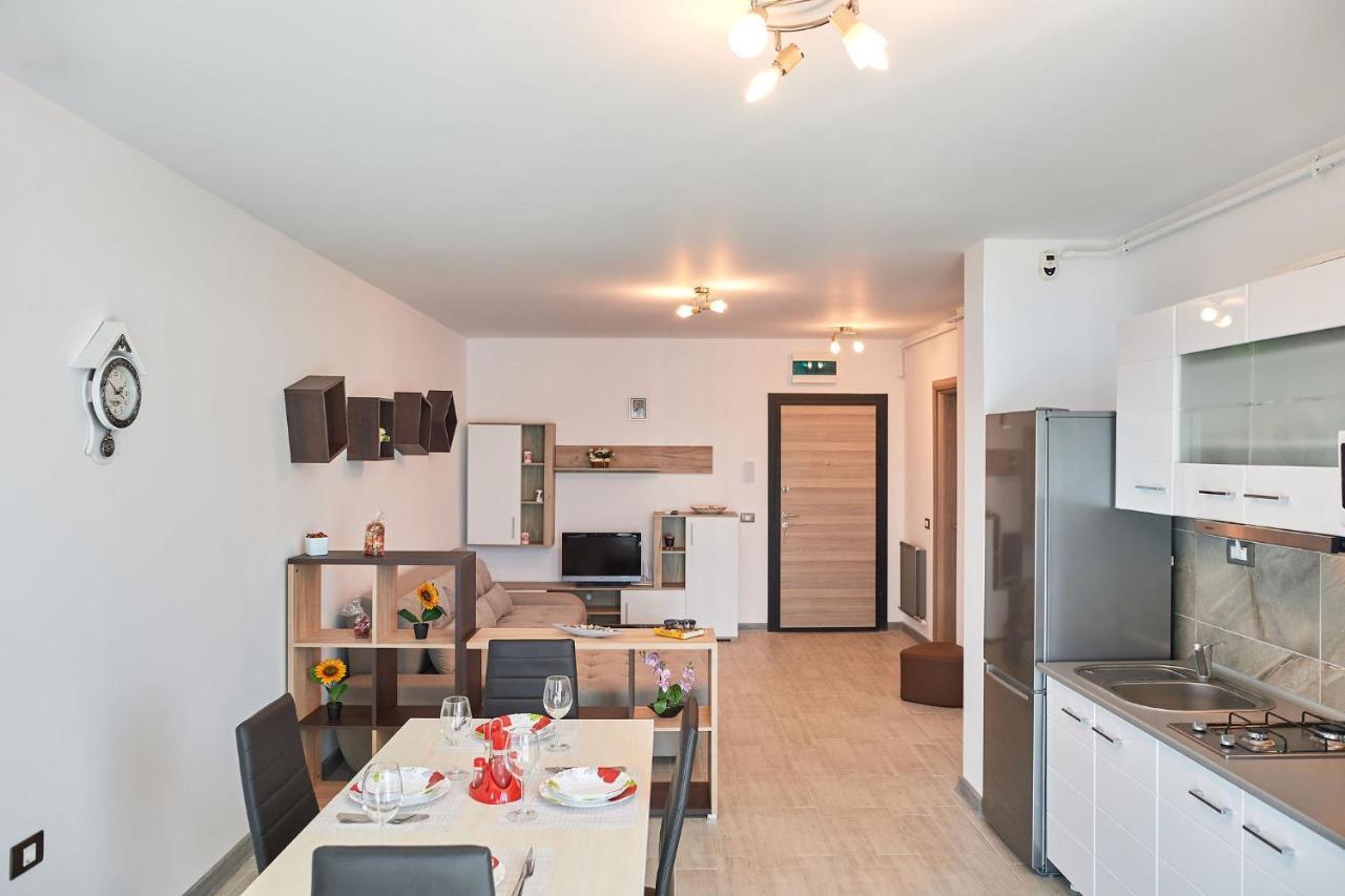 Rubic Apartment Spa N Pool Beach Resort Неводарі Екстер'єр фото