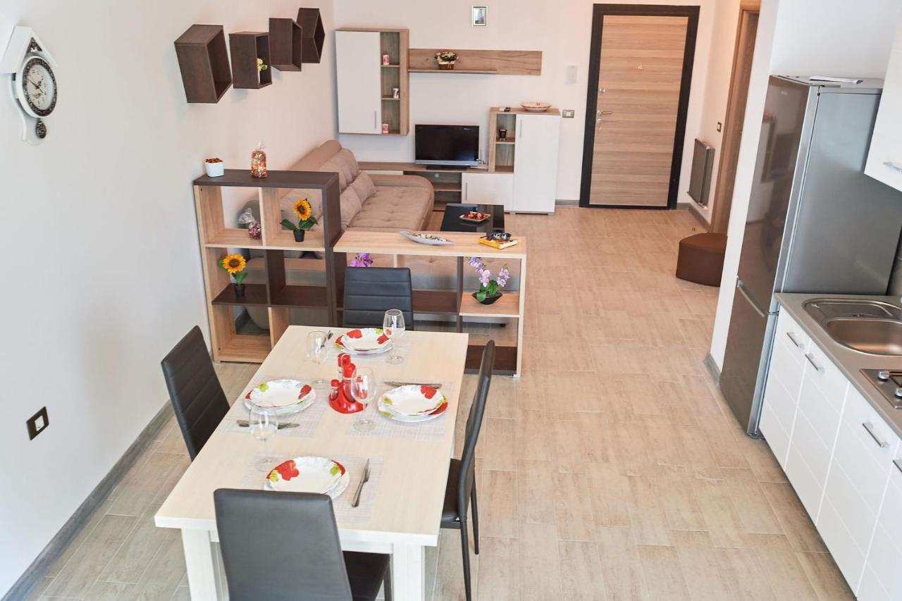 Rubic Apartment Spa N Pool Beach Resort Неводарі Екстер'єр фото