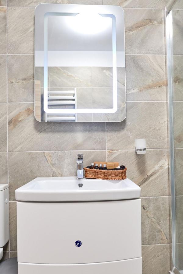 Rubic Apartment Spa N Pool Beach Resort Неводарі Екстер'єр фото