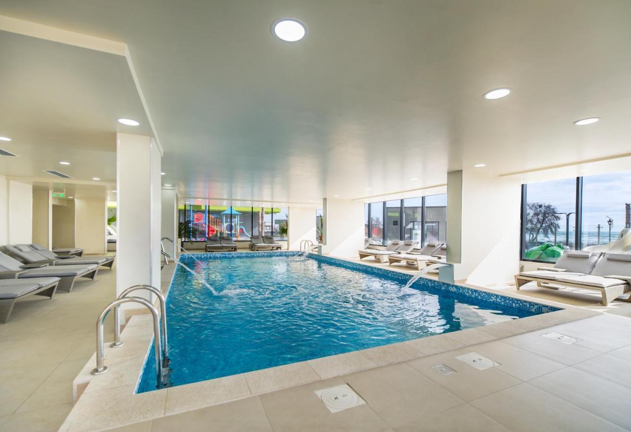 Rubic Apartment Spa N Pool Beach Resort Неводарі Екстер'єр фото